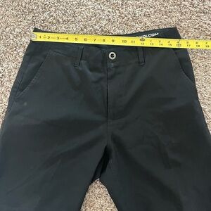Volcom surf/turf hybrid Black shorts